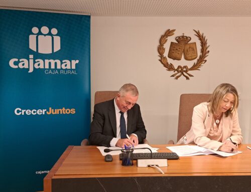 Firma de convenido Cajamar